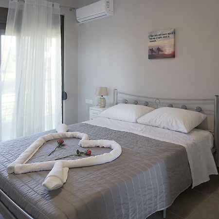 Anastasia'S Luxury Apartments Chrissi Akti Chania Exterior foto