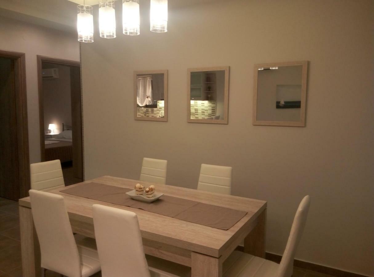 Anastasia'S Luxury Apartments Chrissi Akti Chania Exterior foto