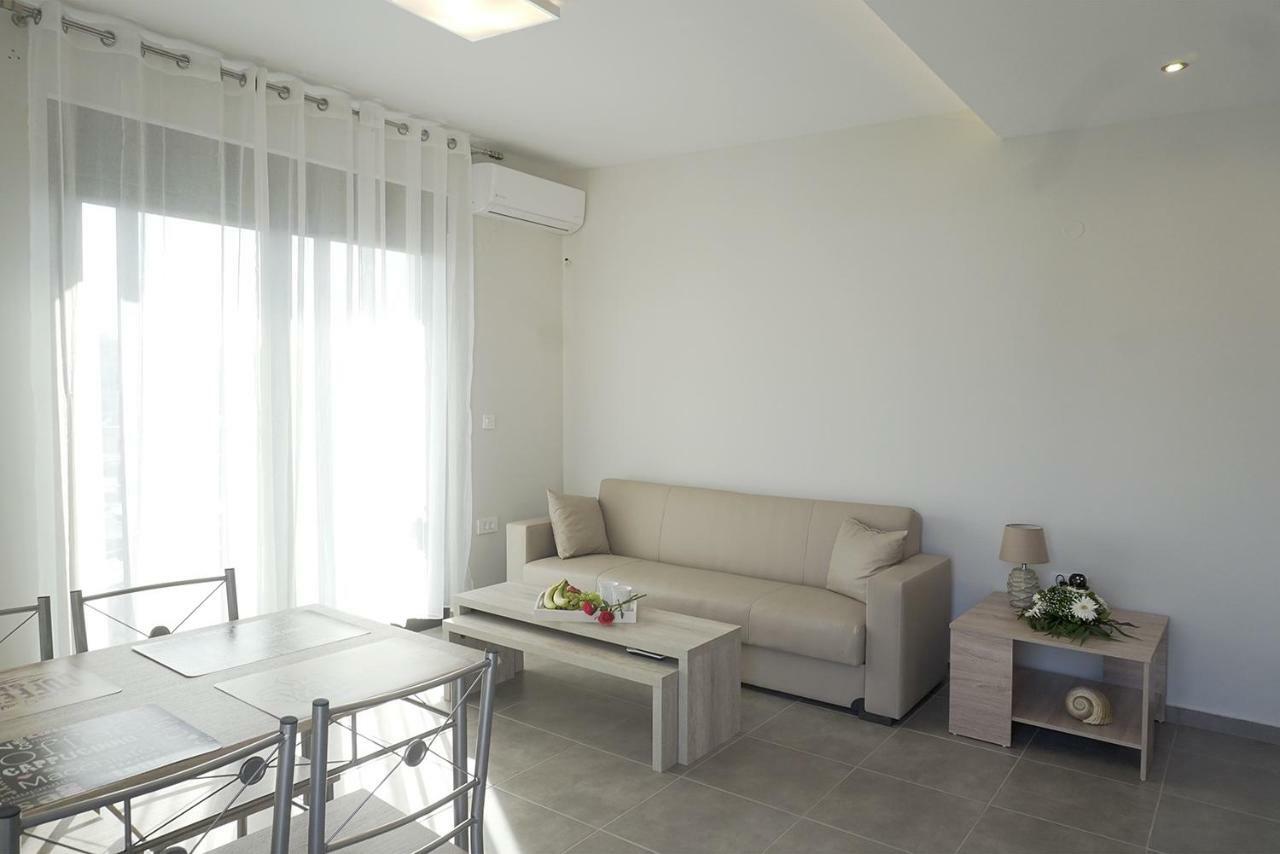 Anastasia'S Luxury Apartments Chrissi Akti Chania Exterior foto