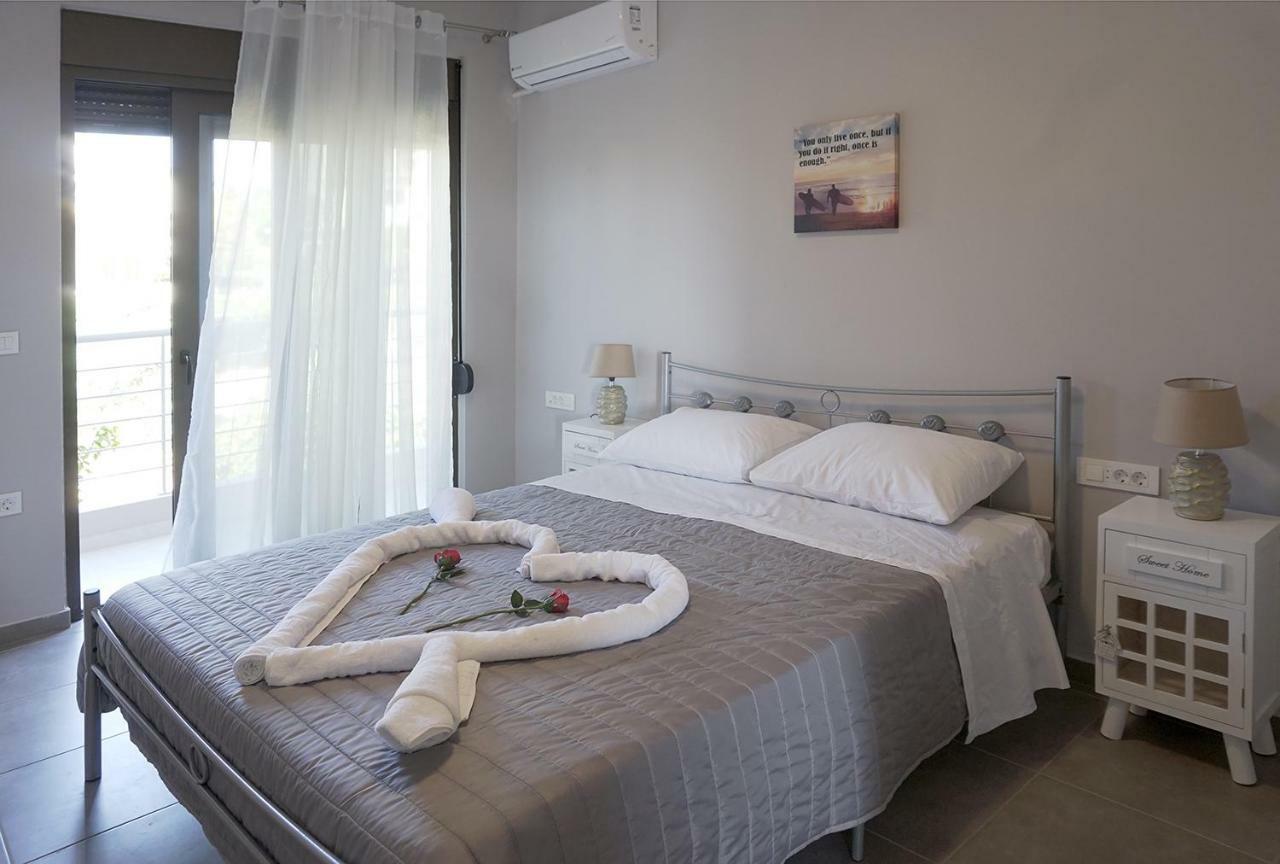 Anastasia'S Luxury Apartments Chrissi Akti Chania Exterior foto