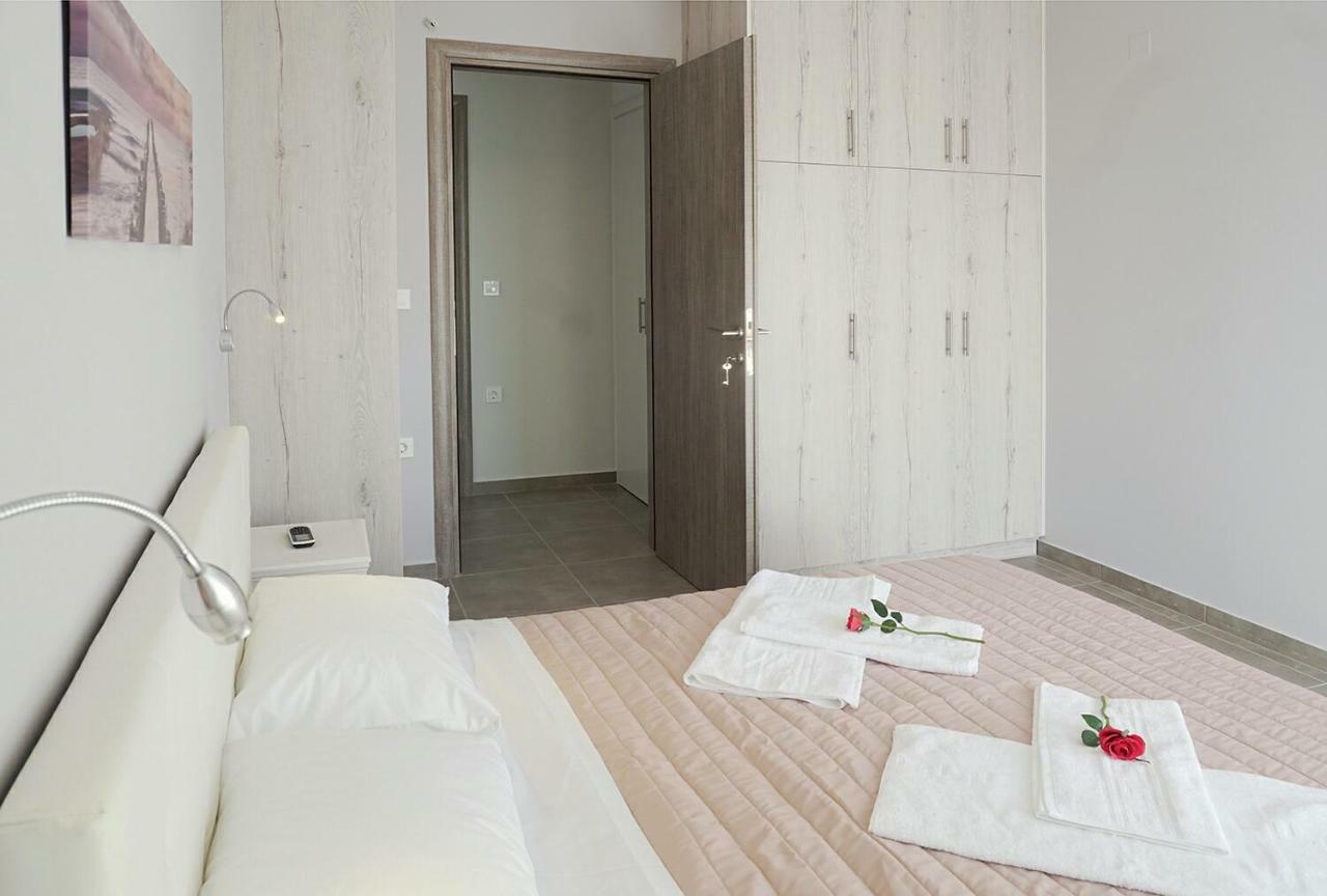 Anastasia'S Luxury Apartments Chrissi Akti Chania Exterior foto